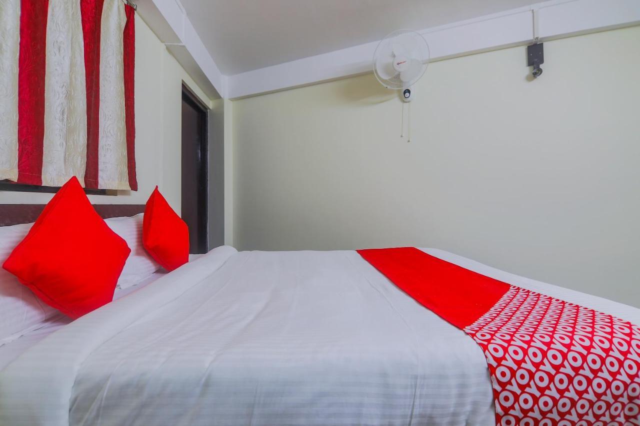 Oyo 18759 Nirvana Guest House Шиллонг Екстер'єр фото